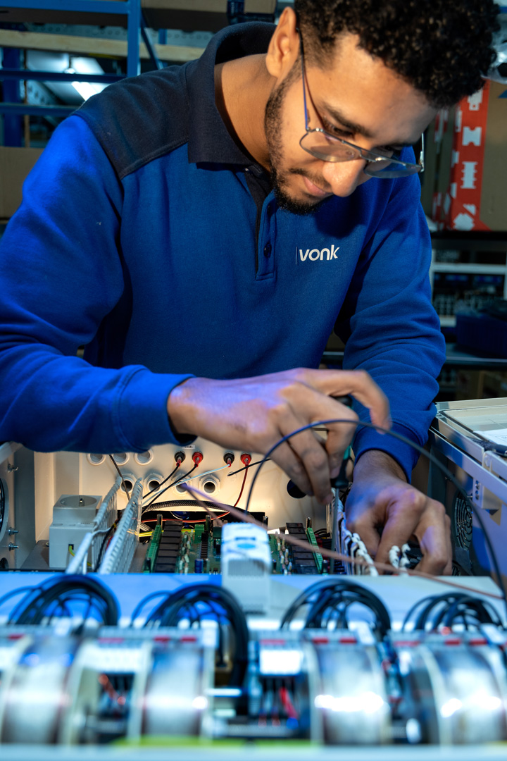 Panel Assembly / Project Technician